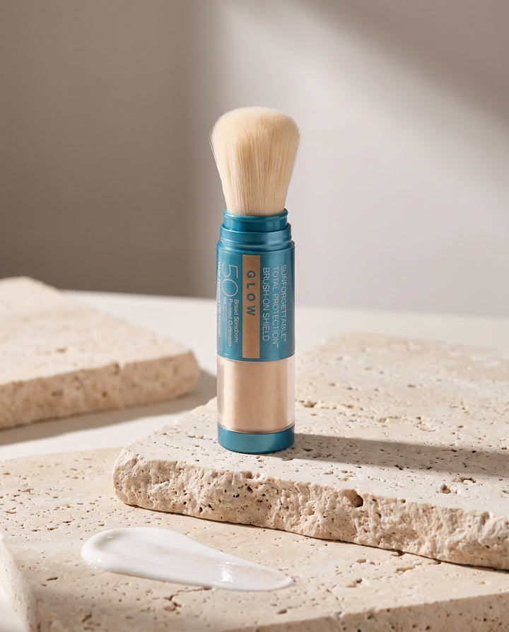Sunforgettable Total Protection Brush-On Shield Glow SPF 50 de Colorescience